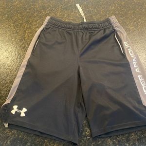 Boys medium, under armor,